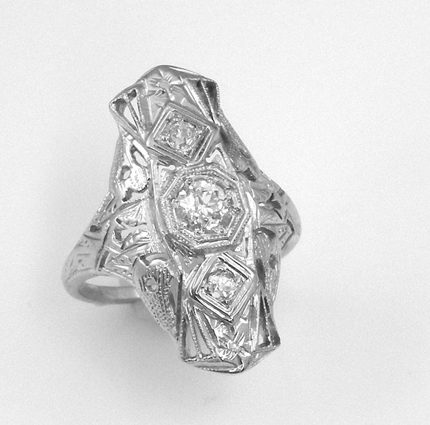 18K White Gold Art Deco Trio Filigree Diamond Fashion Ring