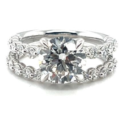 Private Label Lab Grown Diamond Engagement Ring