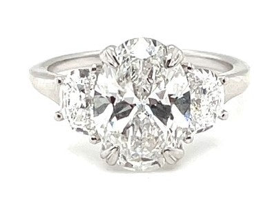 Lab Grown Diamond Engagement Ring Private Label